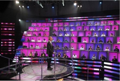 אחד נגד מאה- 2011