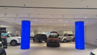אולם תצוגה Chevrolet Cadillac